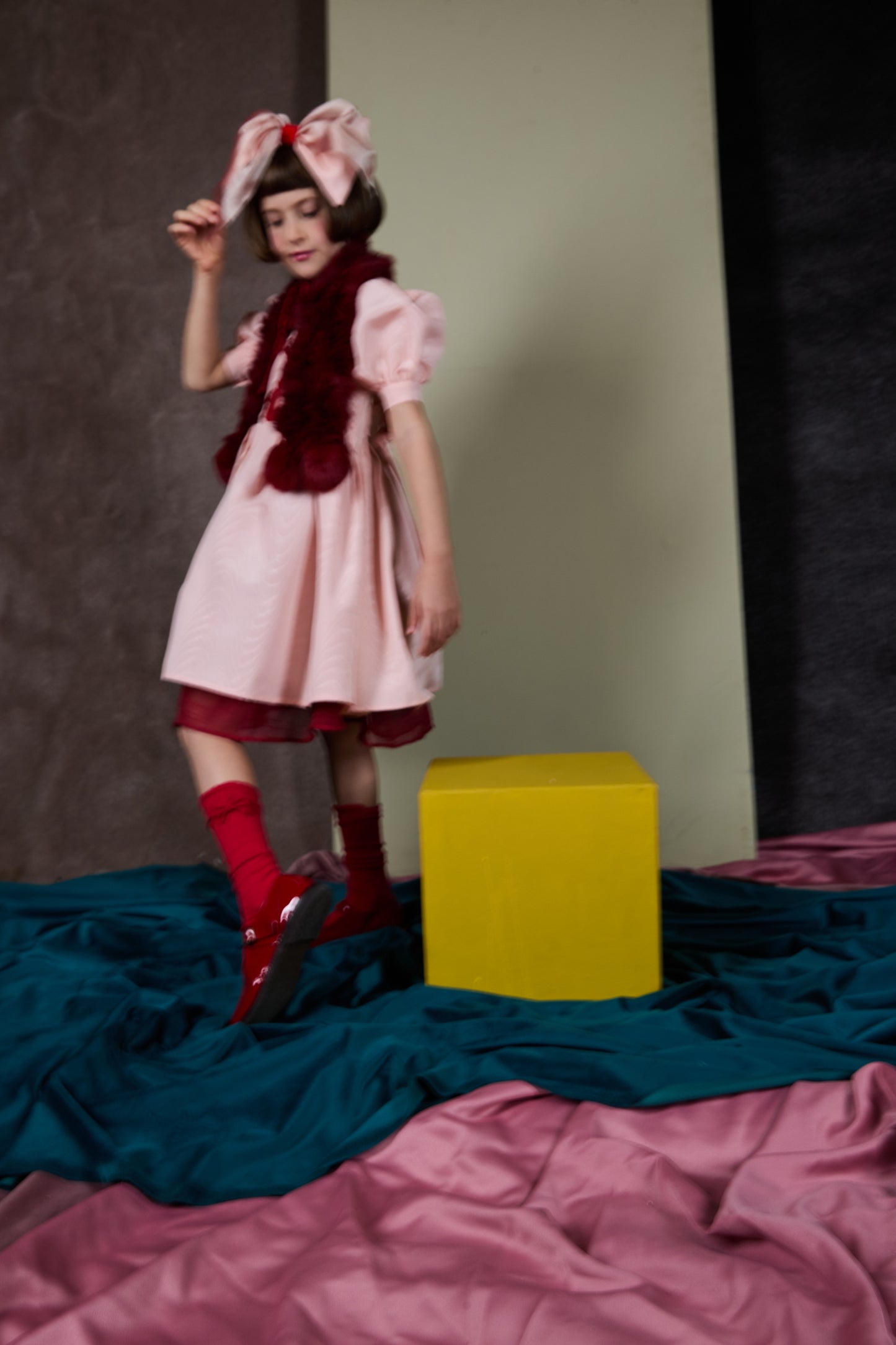Abito con fiocco Wonderland